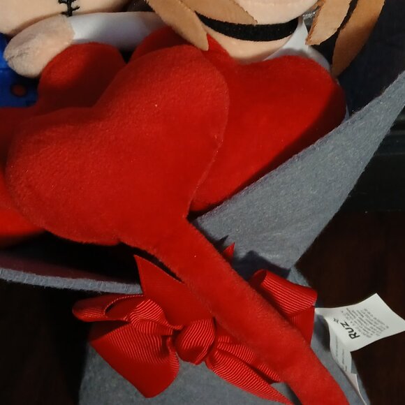 NWT Chucky & Tiffany plush bouquet - Picture 6 of 6